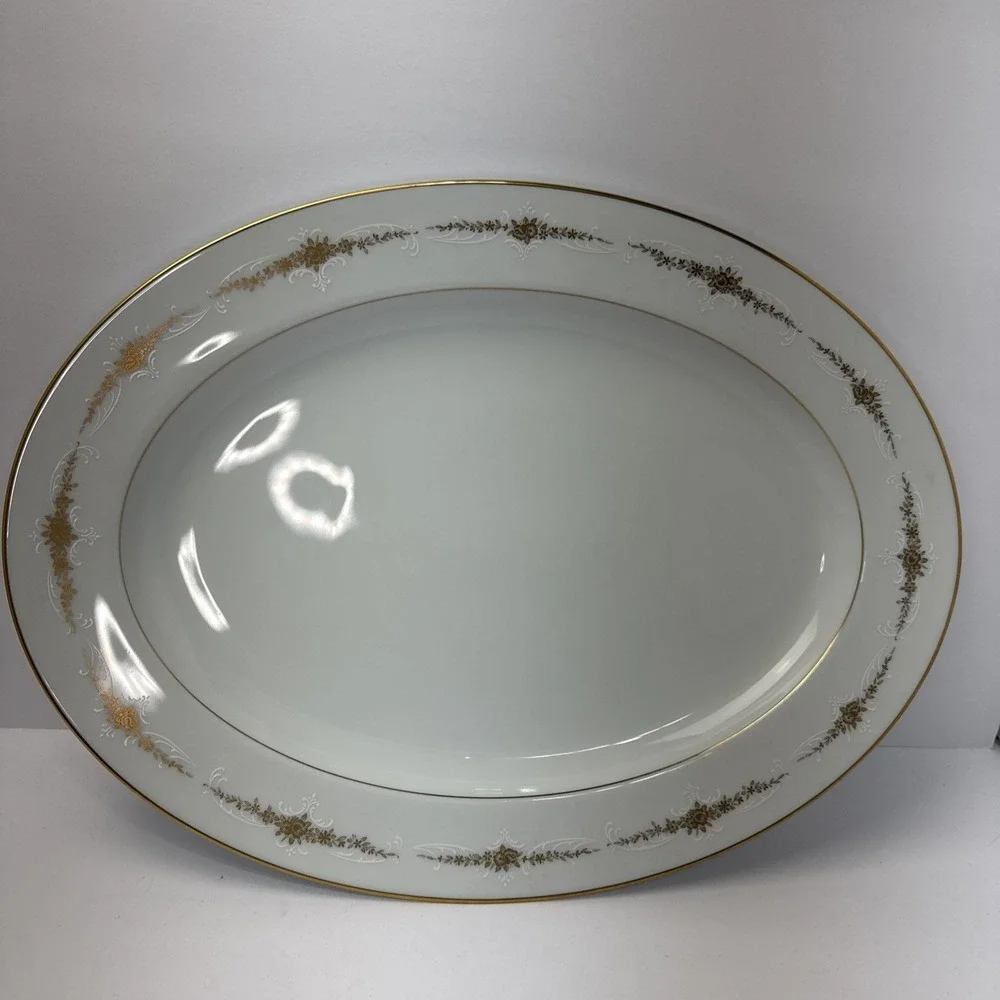 Vintage Goldcourt by Noritake #6843, 16x12x1.5